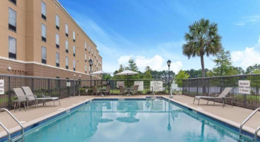 Hampton & Savannah-airport Hotel Savannah